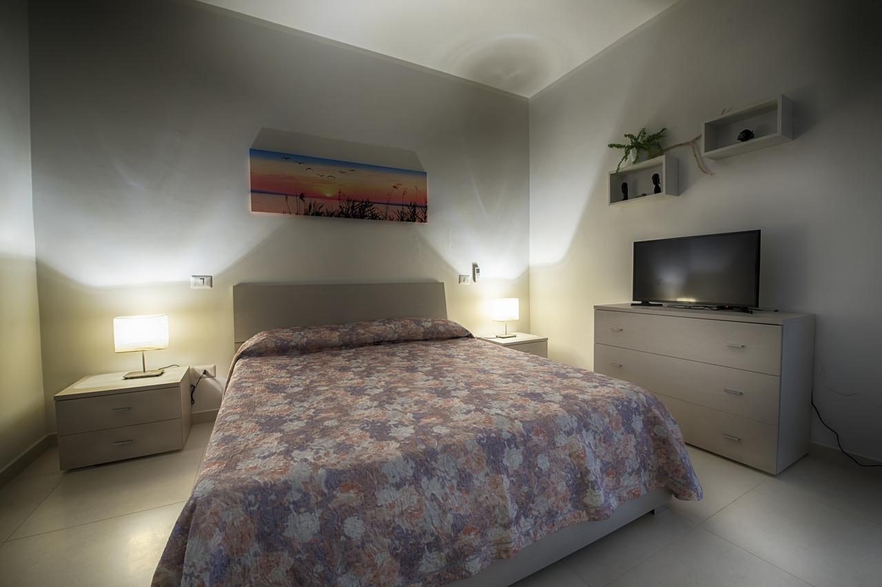 Appartamento La Finestra sul Mare Locazione Turistica Monte SantʼAngelo Esterno foto